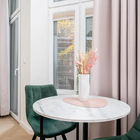 City Centre Deluxe Studio With Mezzanine Apartman *